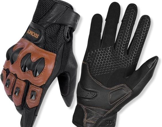 Proper Fit Matters: Guide to Motorcycle Glove Sizing