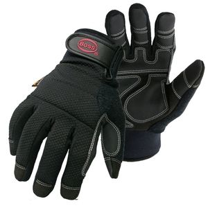 Essential Features in Motorcycle Gloves: Fit, Grip