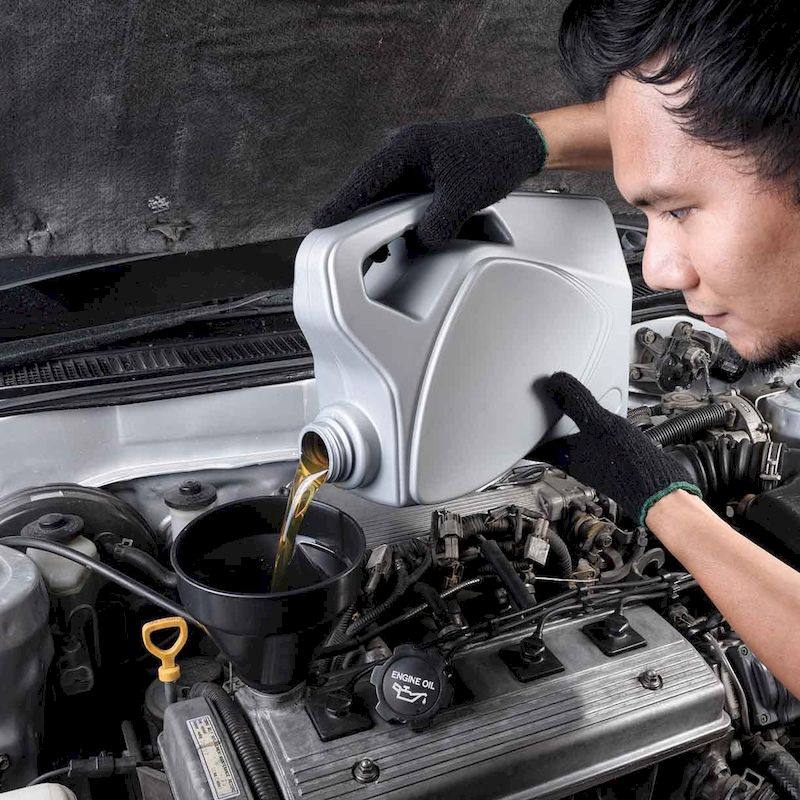 how to perform an oil change at home